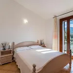 Cozy Flat With Shared Pool Lejlighed *