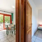 Cozy Flat With Shared Pool * Badesi