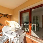 Lejlighed Cozy Flat With Shared Pool *