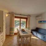 Cozy Flat With Shared Pool Lejlighed *